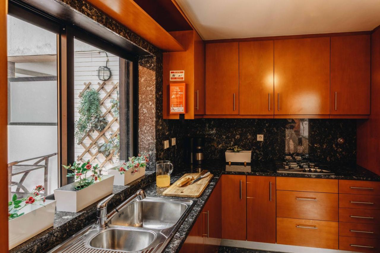 Riverfront Haven Family'S Choice With Free Garage OOporto Exterior foto